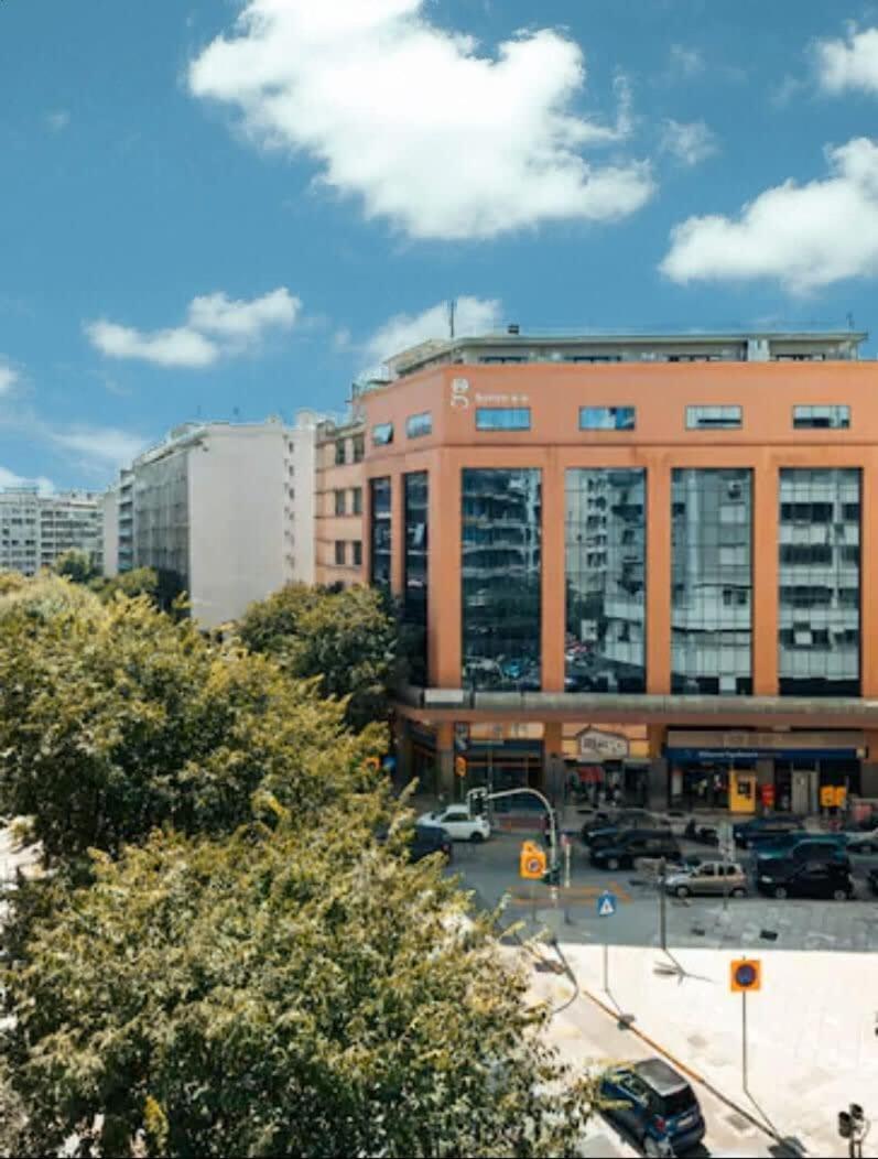 Private Pristine Balcony Home- Heart Of The Center 테살로니키 외부 사진
