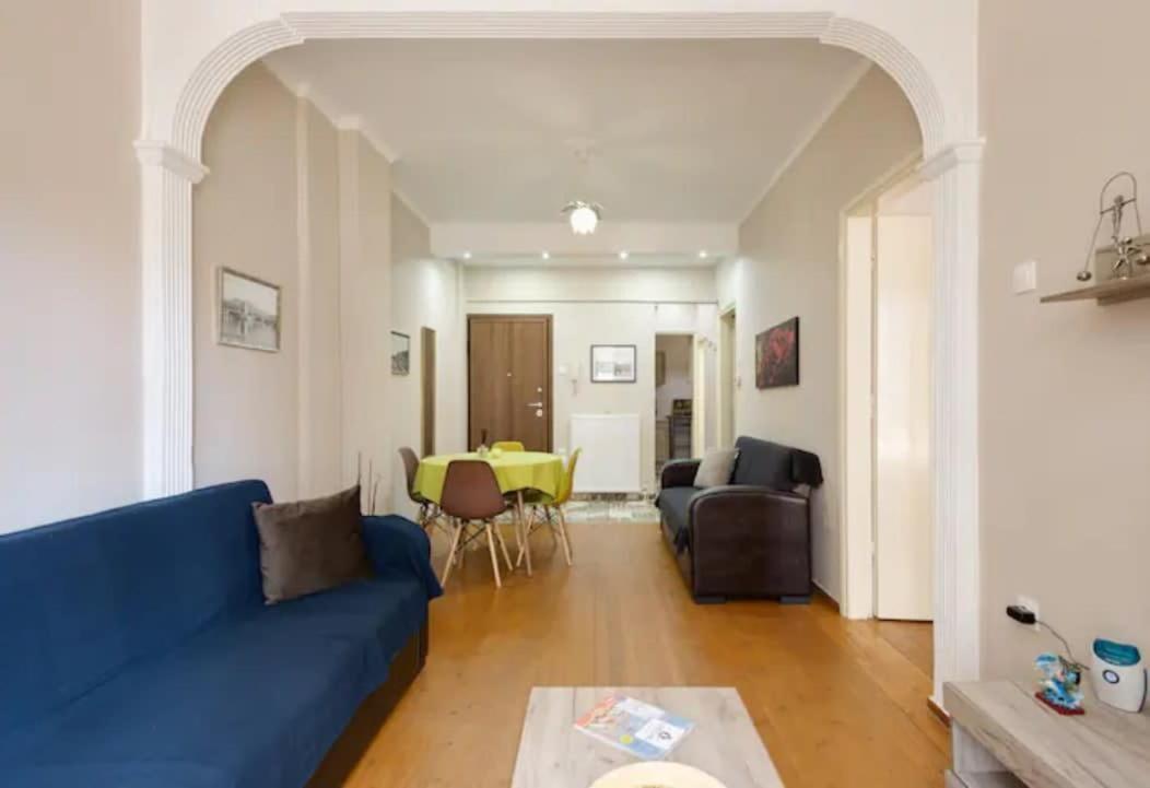 Private Pristine Balcony Home- Heart Of The Center 테살로니키 외부 사진
